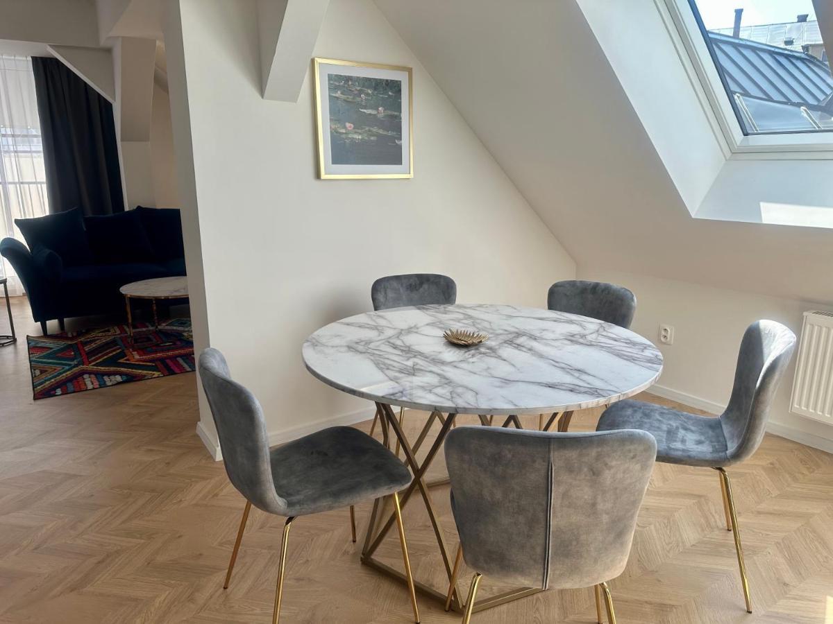 Apartmany Harmony Liptov ลิฟตอฟสกีมิคูลาช ภายนอก รูปภาพ
