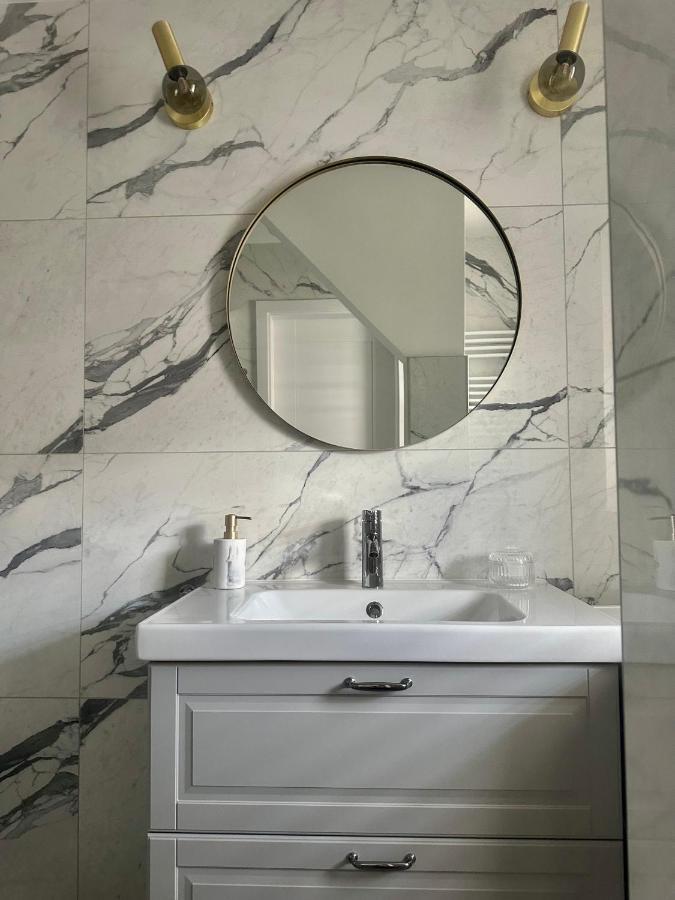 Apartmany Harmony Liptov ลิฟตอฟสกีมิคูลาช ภายนอก รูปภาพ
