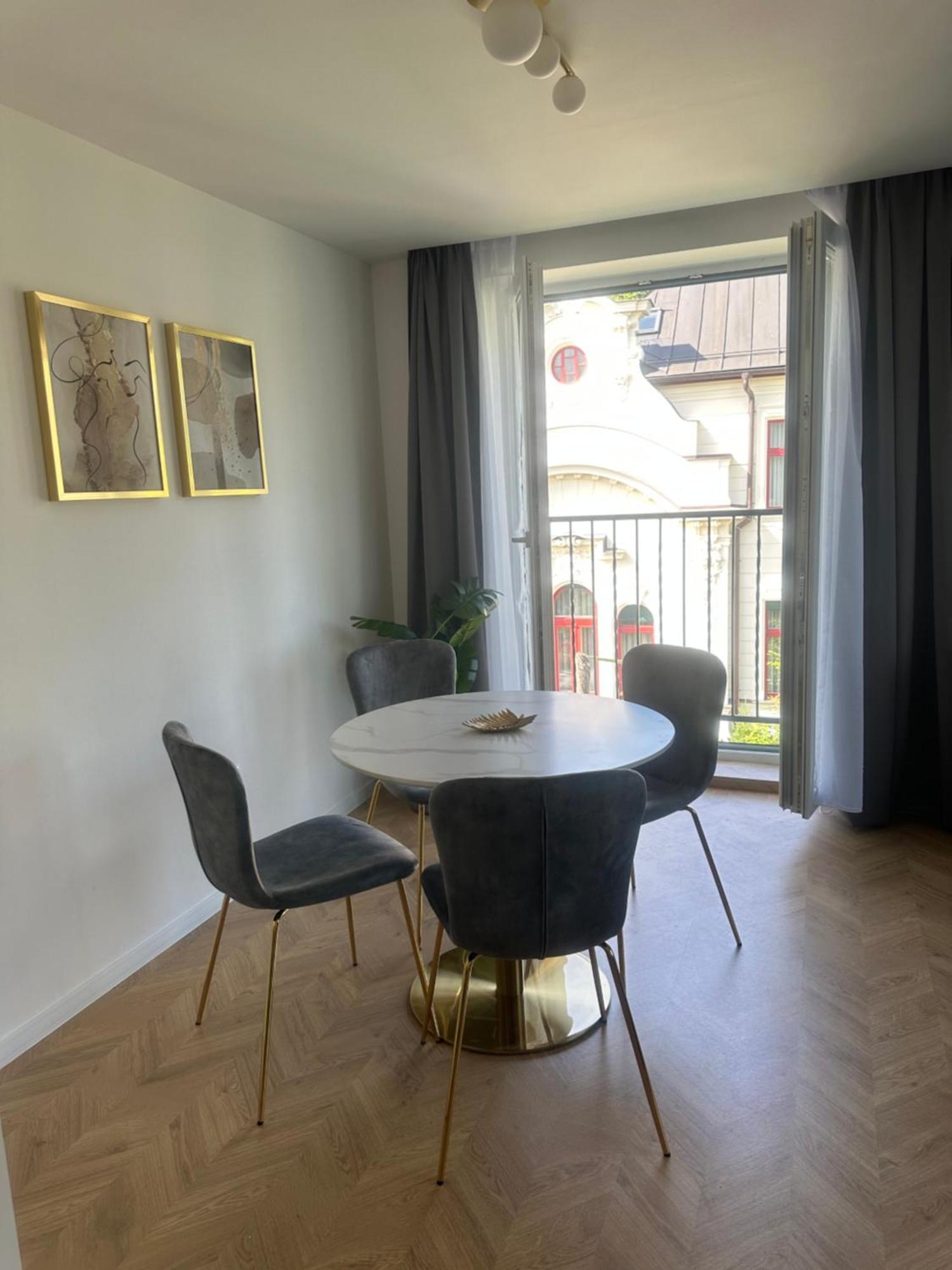 Apartmany Harmony Liptov ลิฟตอฟสกีมิคูลาช ภายนอก รูปภาพ